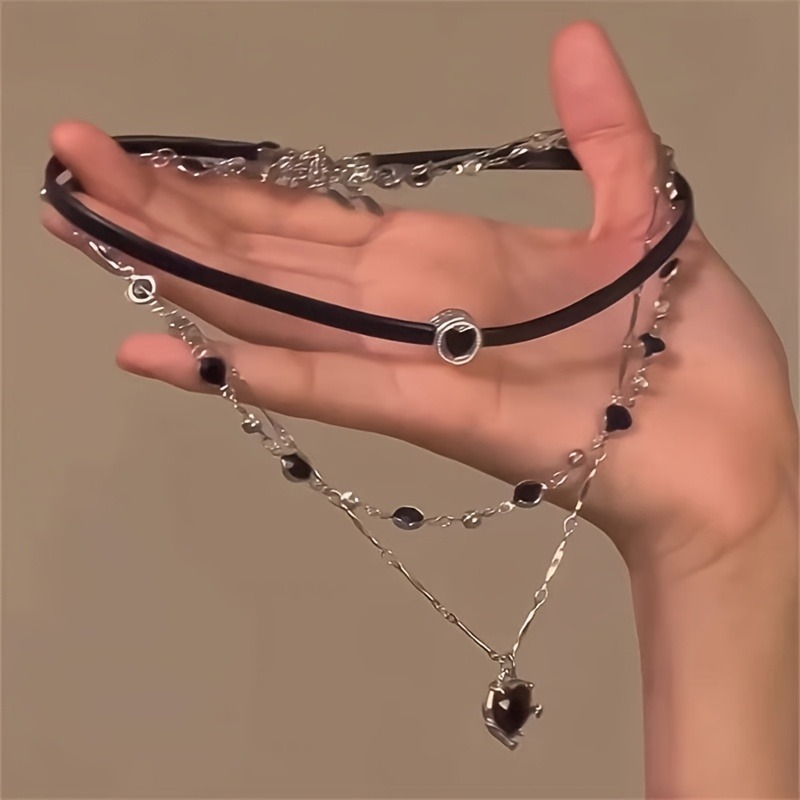 Collier gothique superposé en  - Formal Wear Jewelry For Women avis et prix
