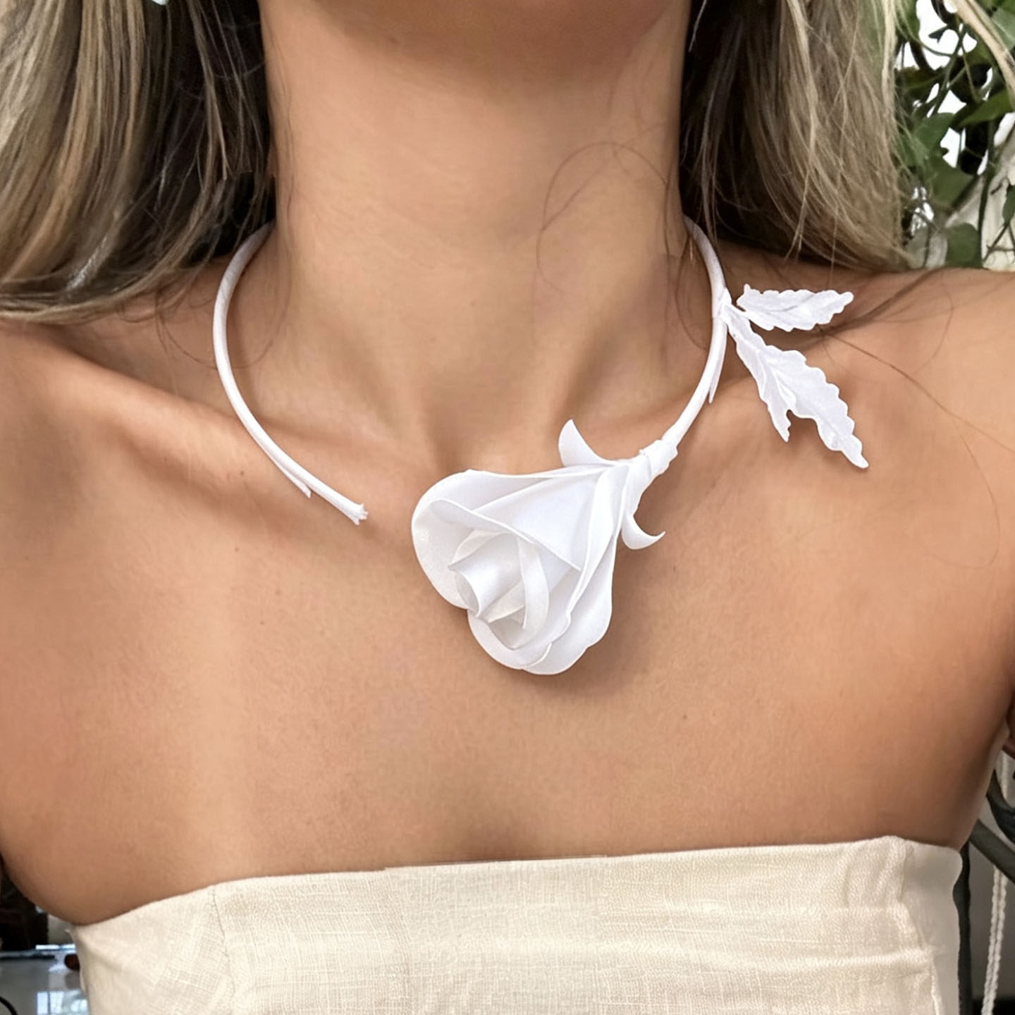 Collier de fleurs roses blanch - Formal Wear Jewelry For Women avis et prix